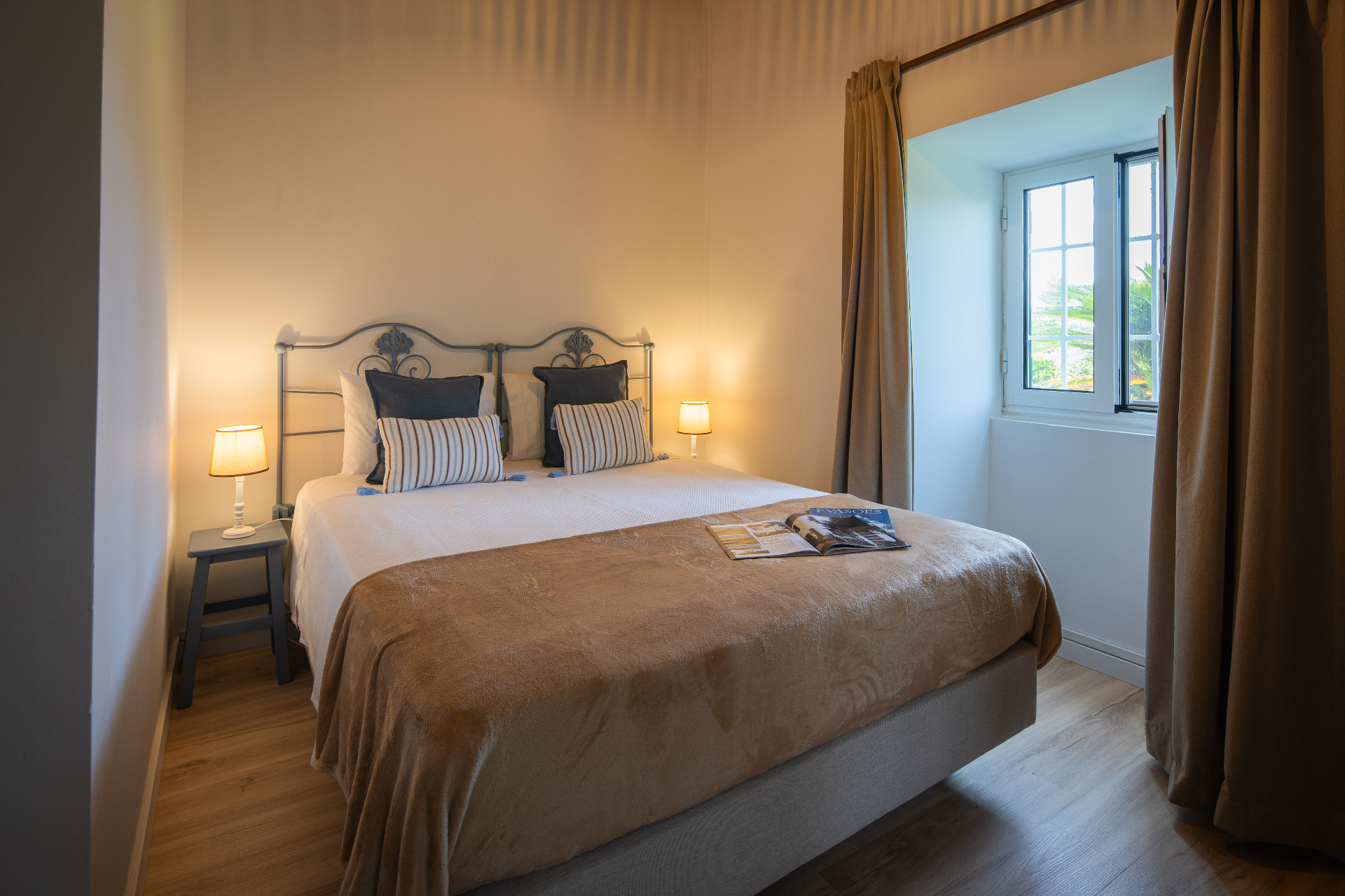 Quarto 4 — cama de casal — Solar de Sant'Ana
